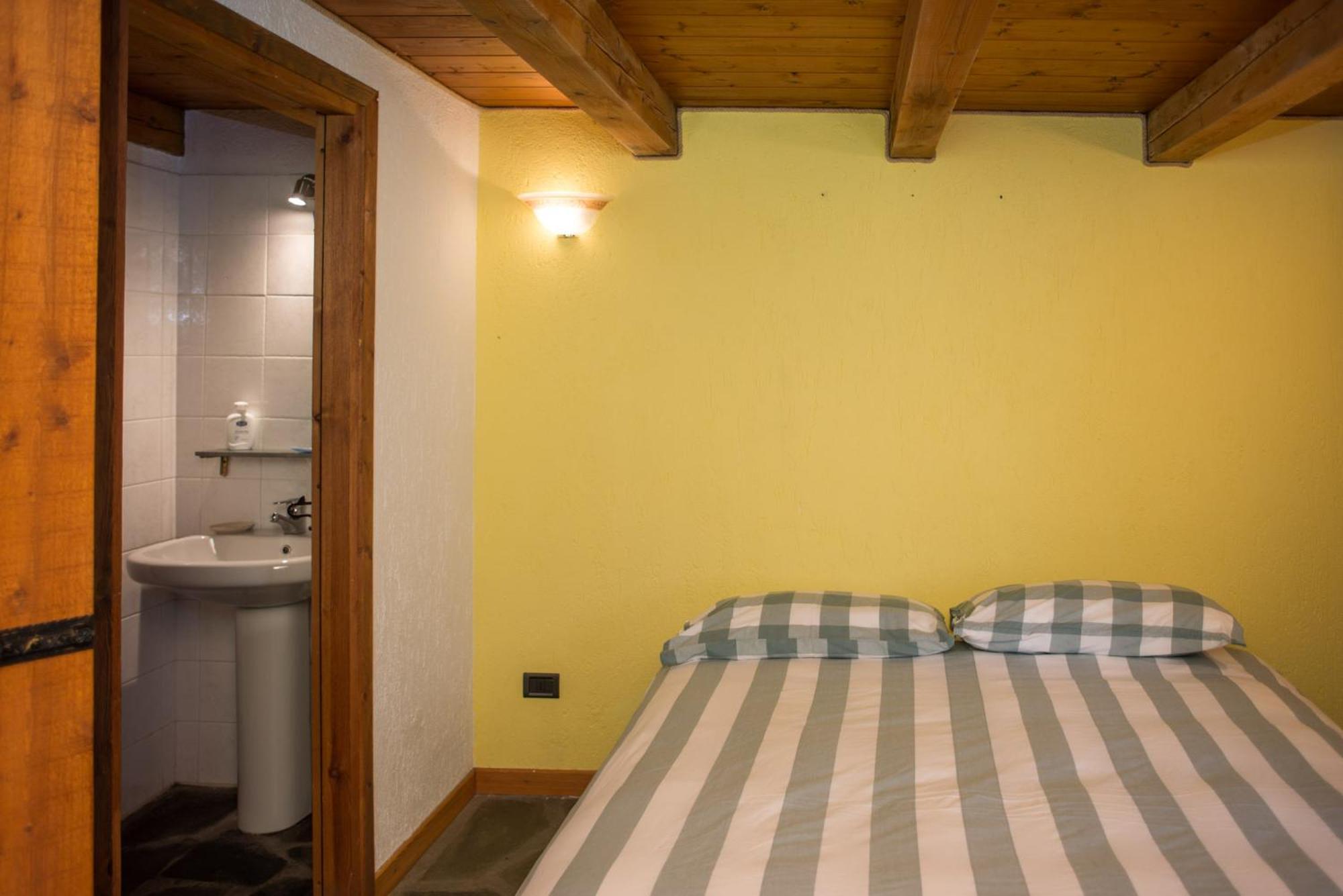 Mont Blanc Apartments Morgex Phòng bức ảnh